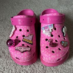 Barbie Crocs 