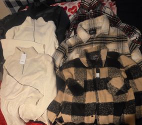 MENS JACKET AND SWEATSHIRT LOT