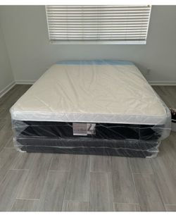 Queen Mattress Set Plush PillowTop – Brand New –  Same Day Delivery Available 🚚