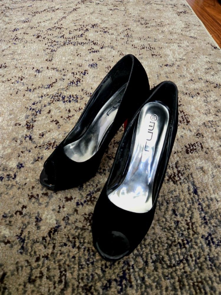 Black High Heels