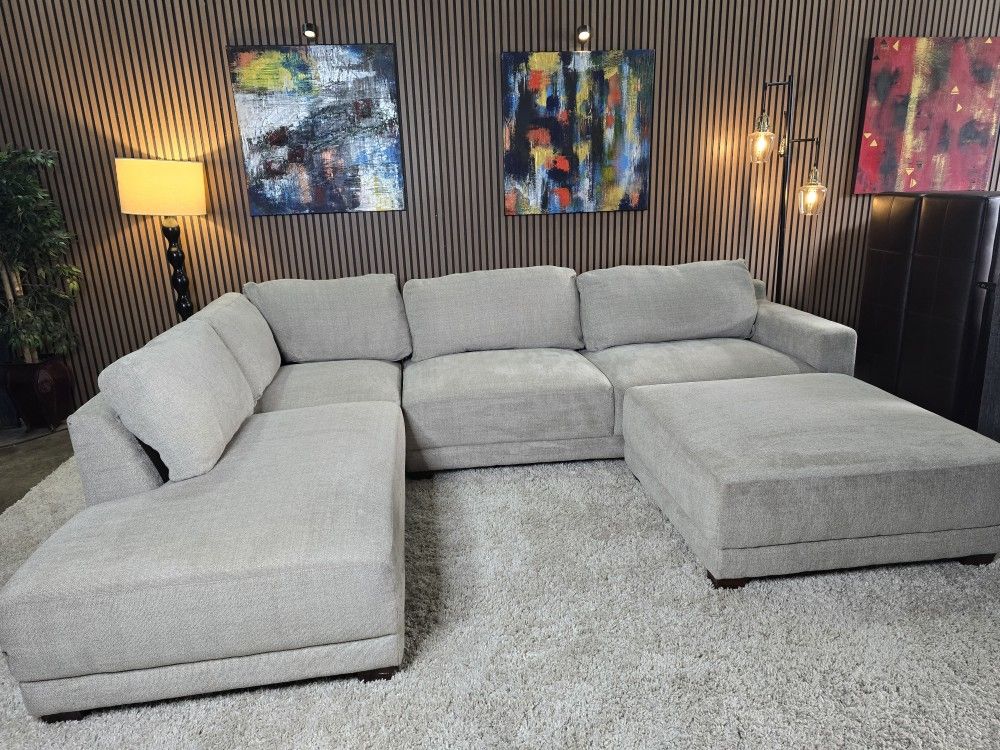 Like New- 3 Piece Raylin Fabric Sectional with Ottoman