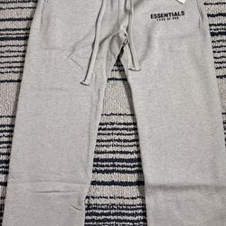 Essentials sweats dark oat meal