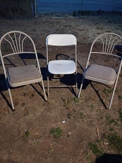 Folding chairs