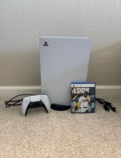 PS5 Console Bundle w/ game and controller