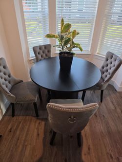 Round Black Dining Table with 4 Chairs