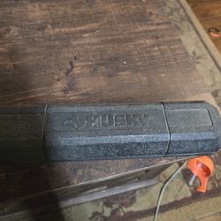 Husky 1/4" Drive Torque Wrench