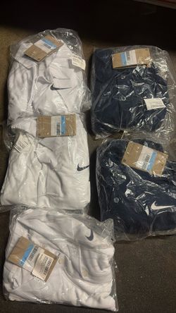 Nike Button UPS