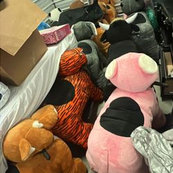 Kids aRide-On Plush Animals/ Anímales montables