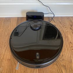 WYZE ROBOT VACUUM