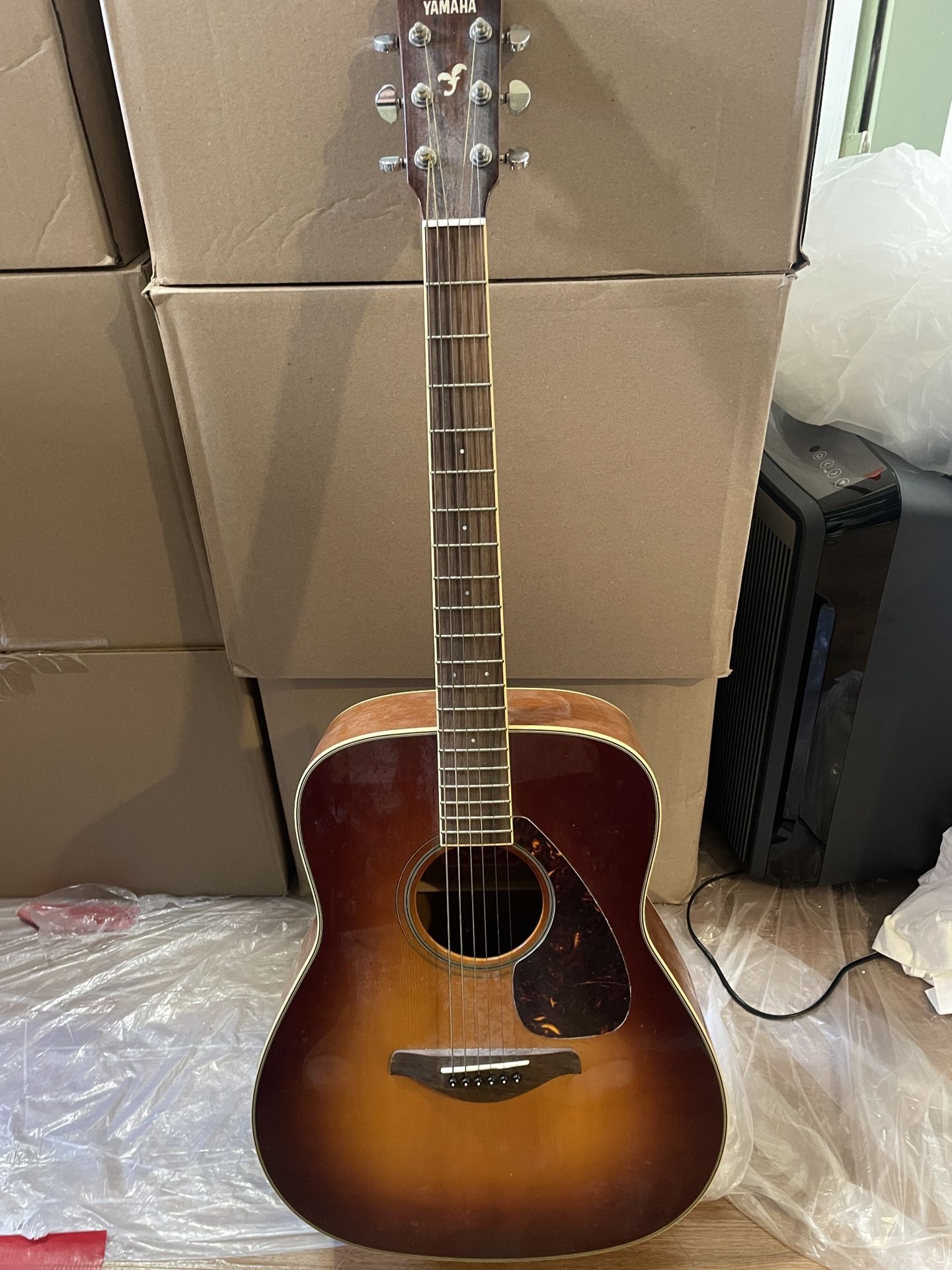 Yamaha FG720S Guitar
