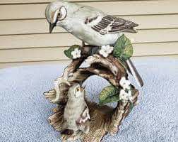 Masterpiece mocking bird statue collection