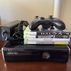 Xbox 360 Slim Console Bundle – Games + Controller – Great Condition