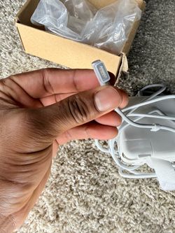 Apple MagSafe MacBook Charger