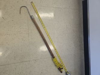 35" Wooden Handle Gaff Hook with Rope C8538