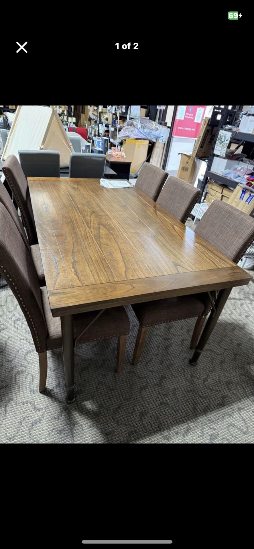 SALE!!!!!7-piece dining table and 6 chairs.Solid wood