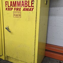 Flammable Cabinet 