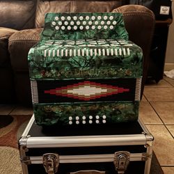 Baronelli Accordion