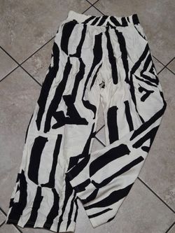 Women's pants size large
