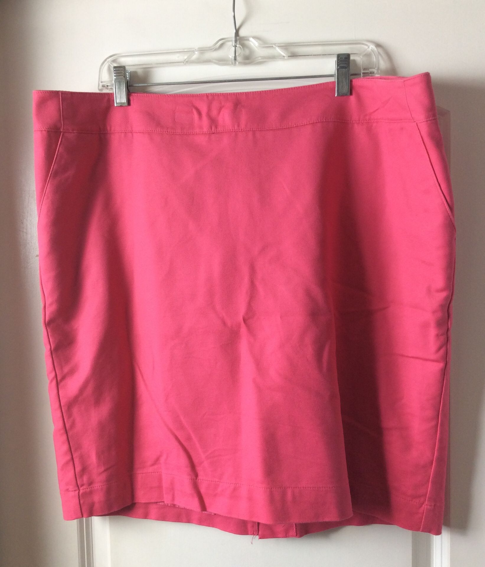 Women’s Pencil Skirt