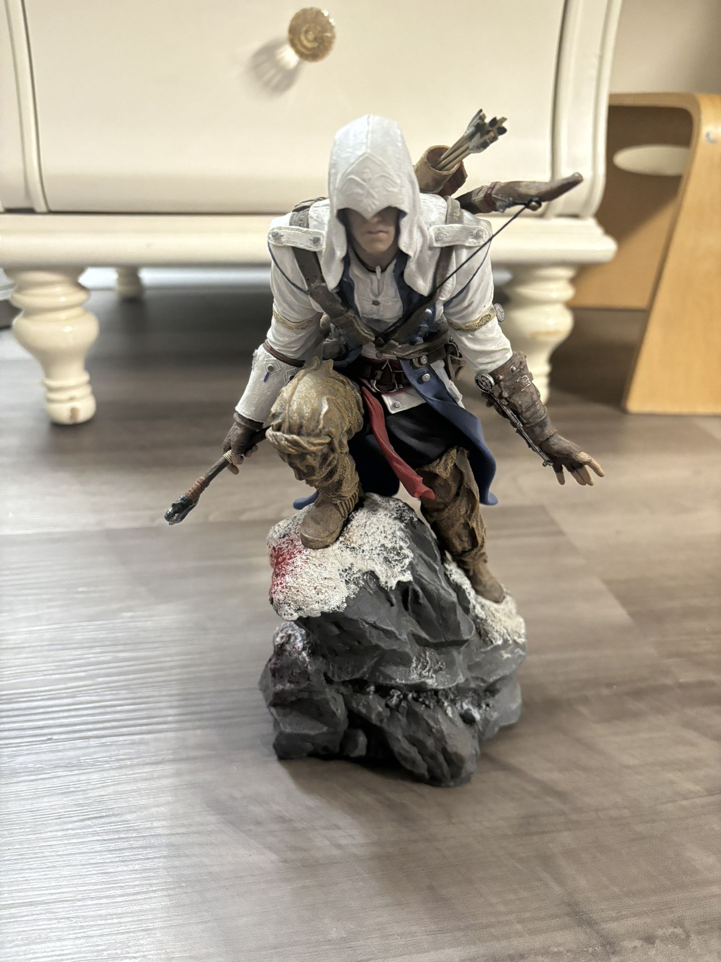 Assassins Creed 3 Statue 