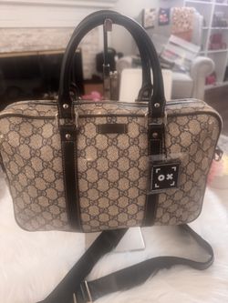 Gucci GG Supreme briefcase bag