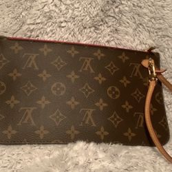LOUIS VUTTON NEVERFULL POACH
