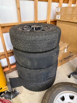 20” OEM Black GMC Sierra HD wheels