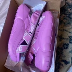 Women Shoes 