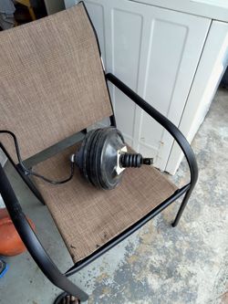 Land Rover 2012 Brake Booster