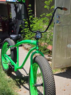 SIKK brand his and hers bicycles and accessories