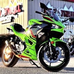 2024 Kawasaki Ninja 500 KRT