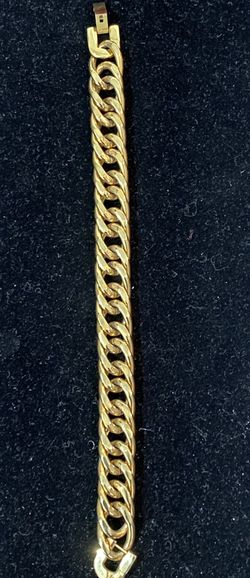 Brand new 3.16 stainless steel 14k gold plated bracelet Cuban style 9” length by 14 mm wide