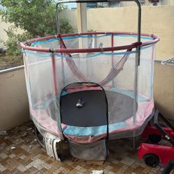 Trampoline 