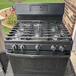 GE Gas Stove 
