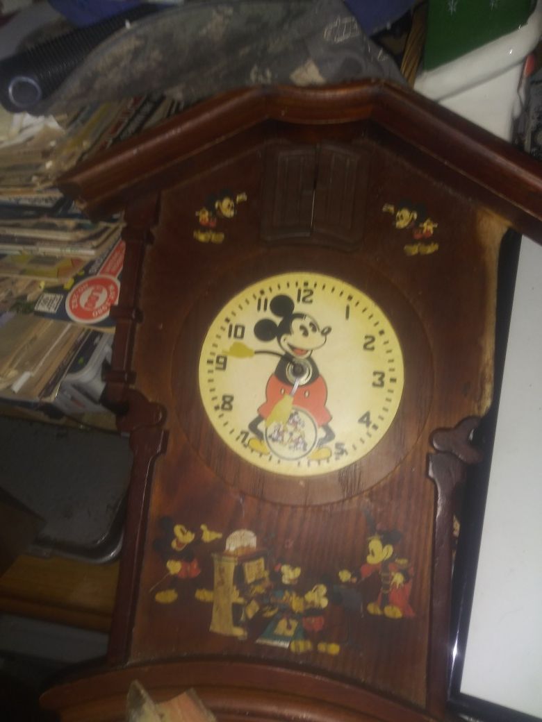 Disney clock from Epcot, Mickey & Minnie Lithograph