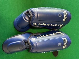 fairtex shin guards blue