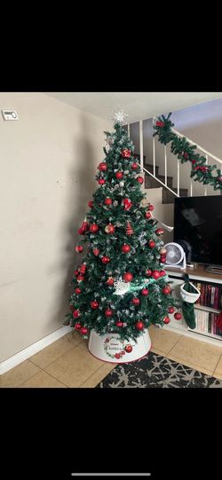 6.5 ft christmas tree