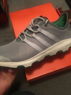 Adidas shoes new size 9.5