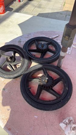 Bob stroller wheels