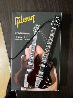 Gibson Cherry guitar ornament