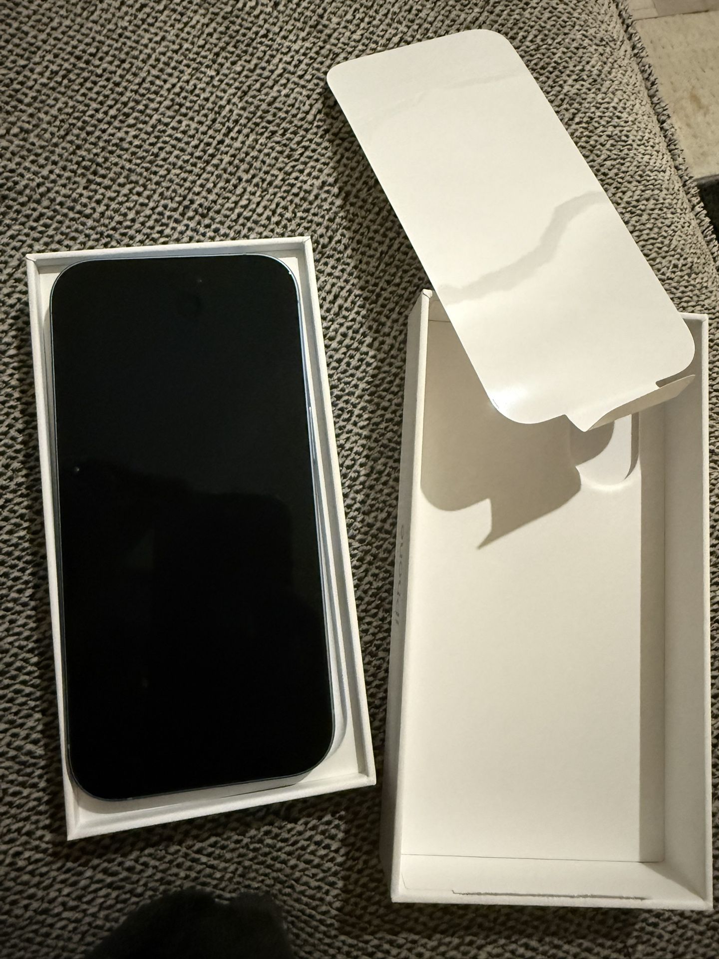 iPhone 17 BRAND NEW