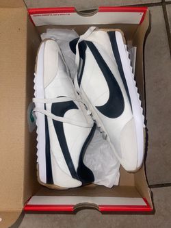 Nike Pacific White Platinum Tint HM4771 105