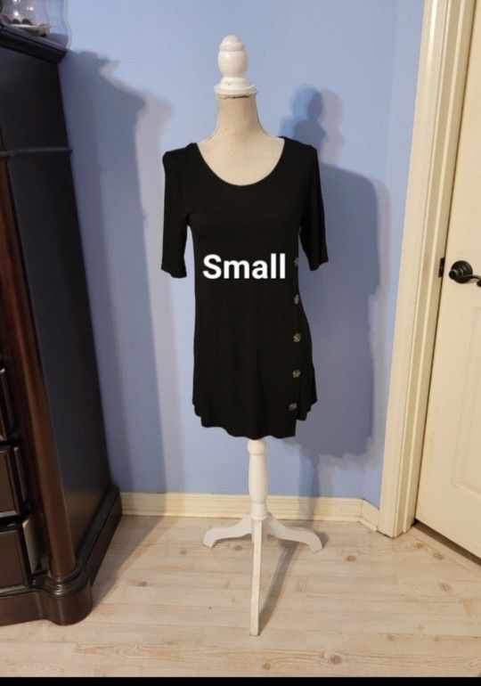 Cable & Gauge Small Womens Top 