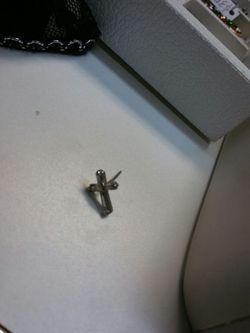 Sterling silver .925 diamond cross earing