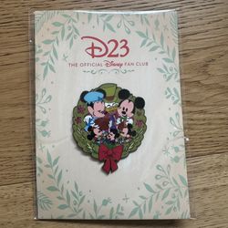 DISNEY D23 Exclusive Holiday Wreath A Christmas Carol Scrooge Jumbo Pin LE 2300