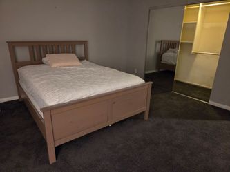 Queen bed