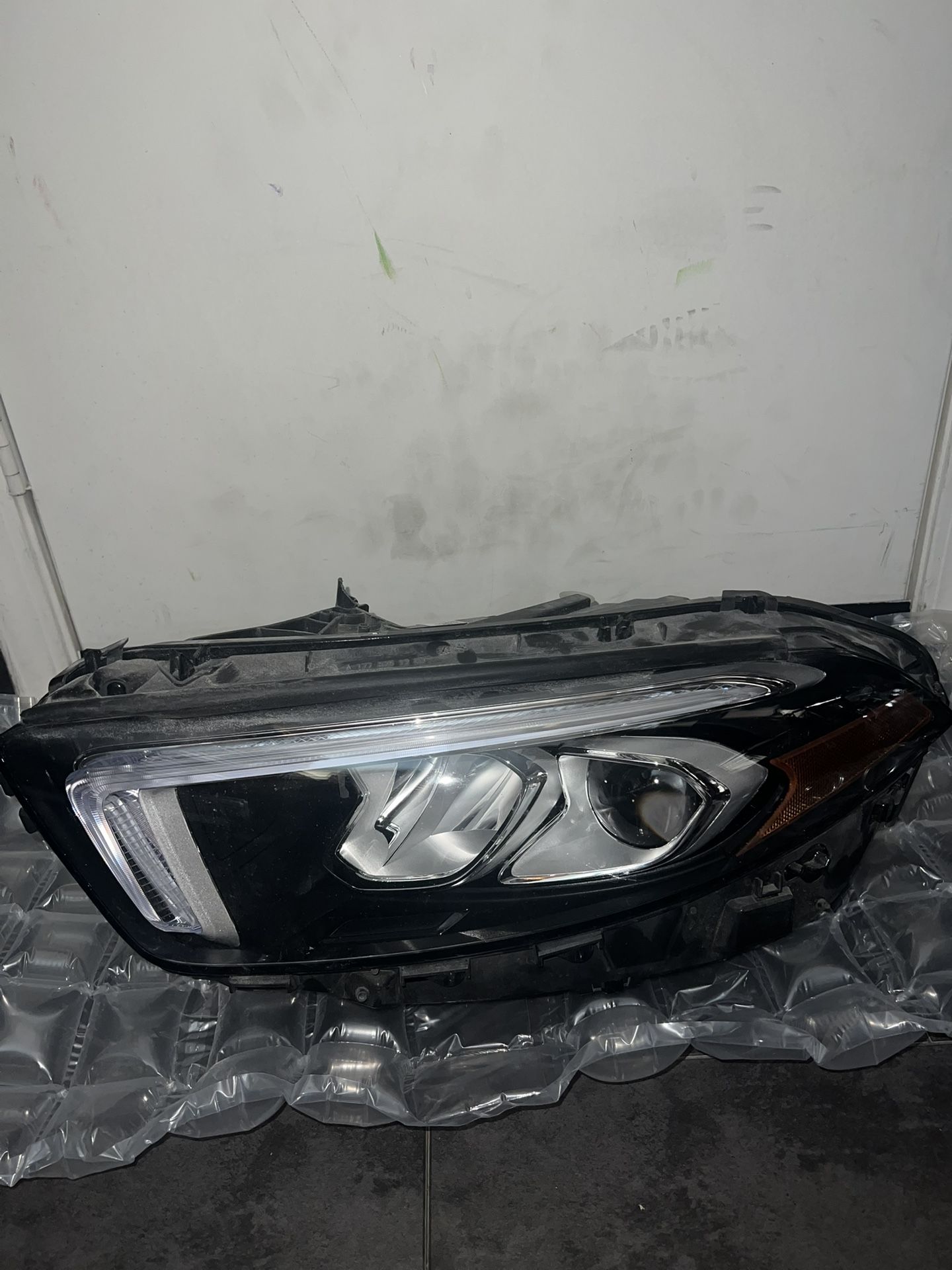 Mercedes Benz RT Headlight (LED) (OEM) A Class W177