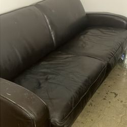 Leather Couch in Good Condition