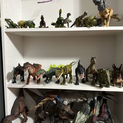 Jurassic World Figures