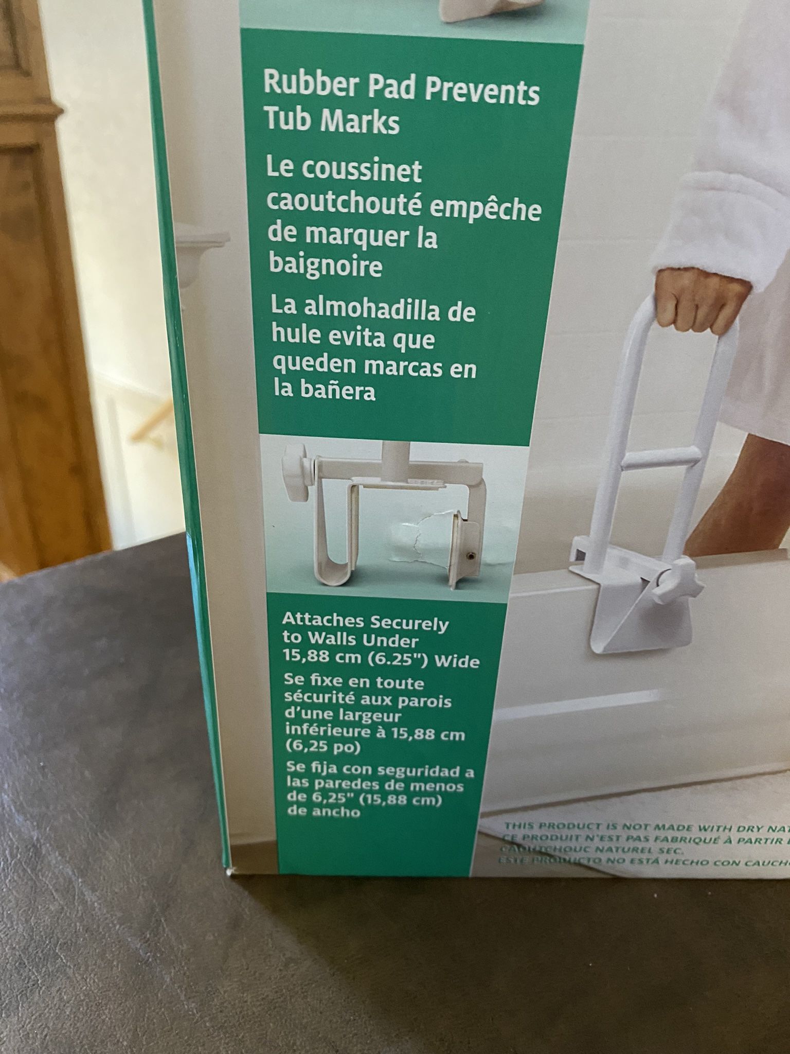 2 In The Box Bathtub Safety Rails